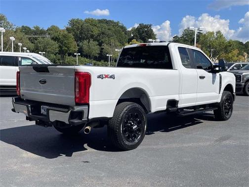 2023 Ford F-250 XL
