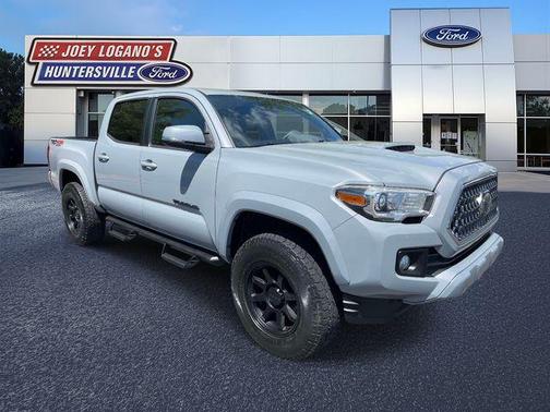 Cement 2019 Toyota Tacoma TRD Sport
