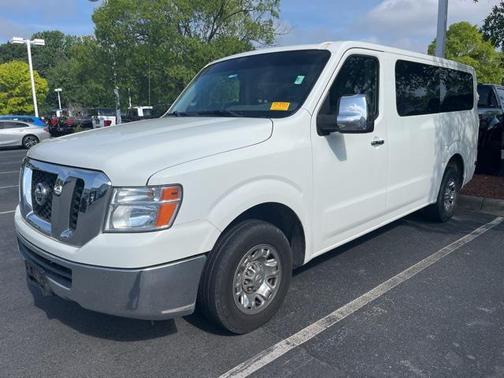 2013 Nissan NV Passenger NV3500 HD S V8