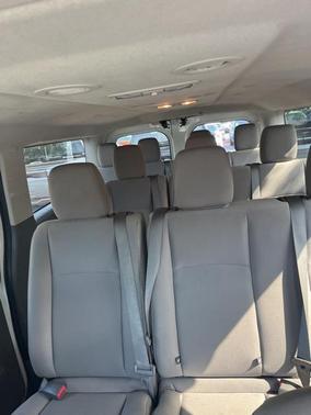 2013 Nissan NV Passenger NV3500 HD S V8