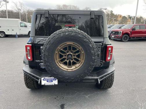 Shadow Black 2025 Ford Bronco Badlands