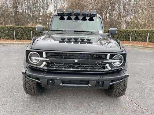 Shadow Black 2025 Ford Bronco Badlands