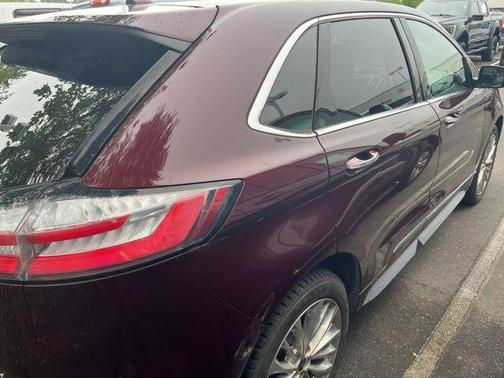 Burgundy Velvet Metallic Tinted Clearcoat 2020 Ford Edge Titanium