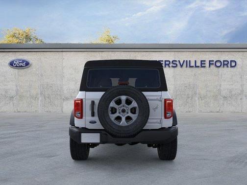 Oxford White 2026 Ford Bronco Big Bend
