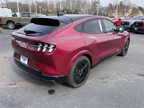 2025 Ford Mustang Mach-E GT
