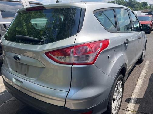 2016 Ford Escape S