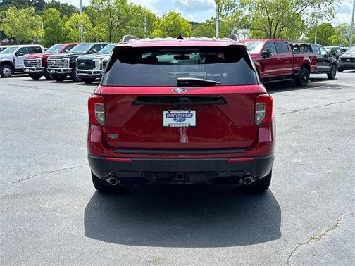 2023 Ford Explorer ST-Line