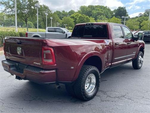 2024 RAM 3500 Limited Crew Cab 4x4 8' Box