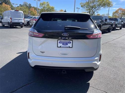 2022 Ford Edge ST Line