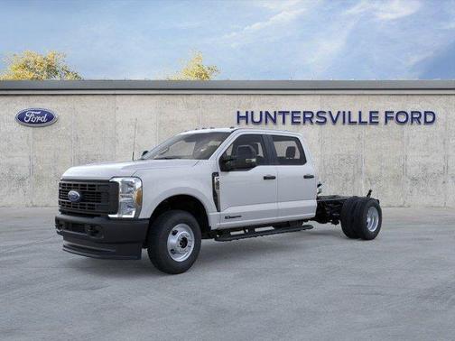 Oxford White 2026 Ford F-350 XL