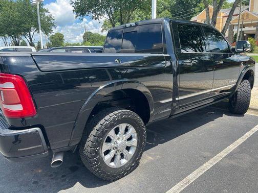 Diamond Black Crystal Pearlcoat 2019 RAM 2500 Limited Crew Cab 4x4 6'4' Box