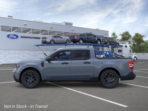 Azure Gray Metallic Tri-Coat 2026 Ford Maverick XLT