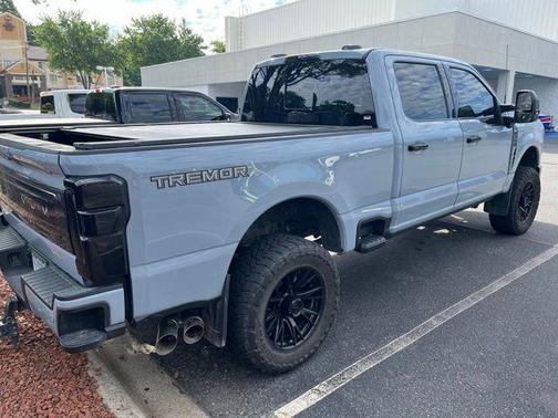 Glacier Gray Metallic TriCoat 2024 Ford F-350 Platinum