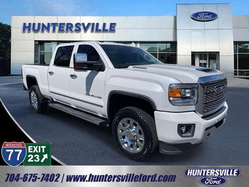 White Frost Tricoat 2019 GMC Sierra 2500 Denali