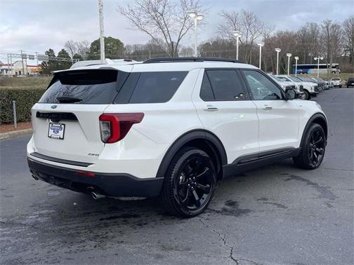 2023 Ford Explorer ST-Line