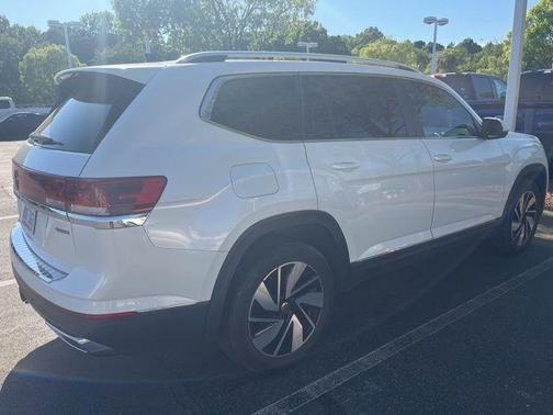 Opal White 2024 Volkswagen Atlas 2.0T SEL