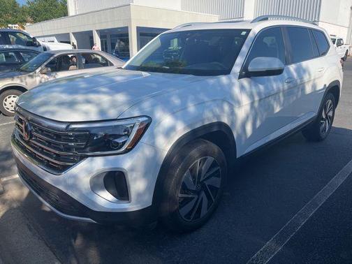 Opal White 2024 Volkswagen Atlas 2.0T SEL