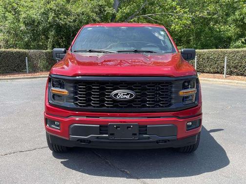 Rapid Red Metallic Tinted Clearcoat 2024 Ford F-150 STX
