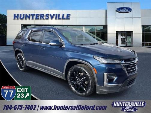 2022 Chevrolet Traverse LT Cloth