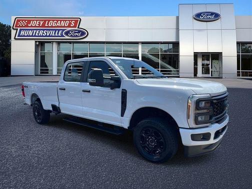 Oxford White 2024 Ford F-250 XL
