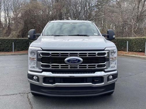 Oxford White 2026 Ford F-350 XL