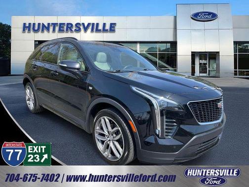 Stellar Black Metallic 2019 Cadillac XT4 Sport