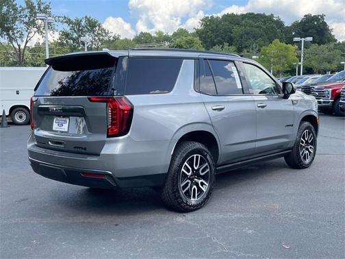 2024 GMC Yukon 4WD AT4