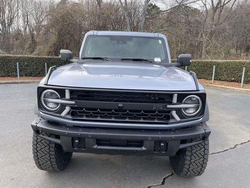 Shadow Black 2025 Ford Bronco Badlands