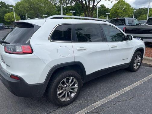 Bright White Clearcoat 2019 Jeep Cherokee Latitude Plus