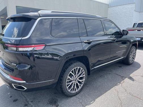 2021 Jeep Grand Cherokee L Summit Reserve