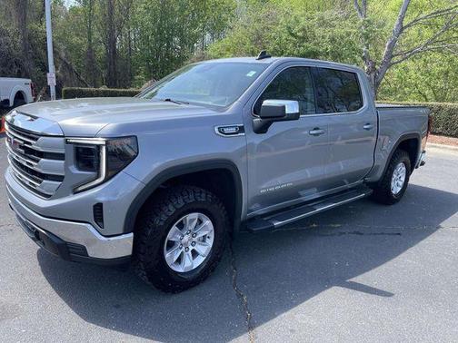 2024 GMC Sierra 1500 SLE