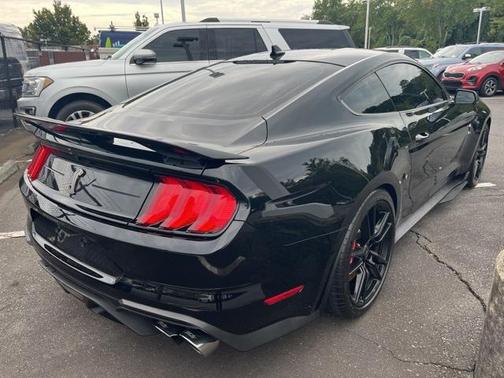2020 Ford Shelby GT500 Base