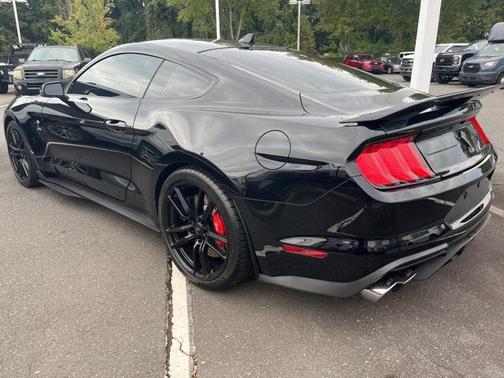 2020 Ford Shelby GT500 Base
