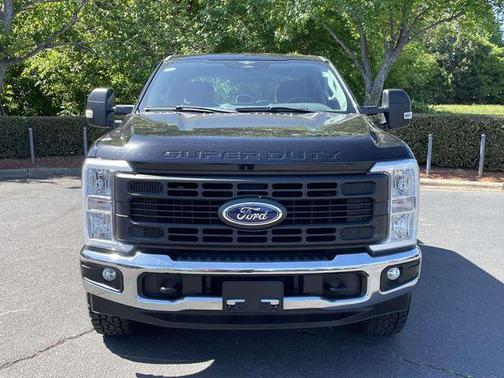 Agate Black Metallic 2023 Ford F-250 XL