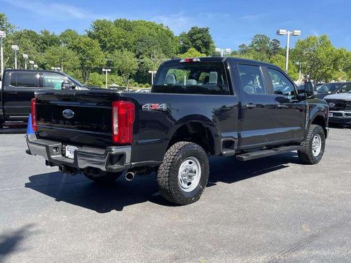 Agate Black Metallic 2023 Ford F-250 XL