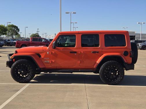 Punkn Metallic Clearcoat 2018 Jeep Wrangler Unlimited Sahara
