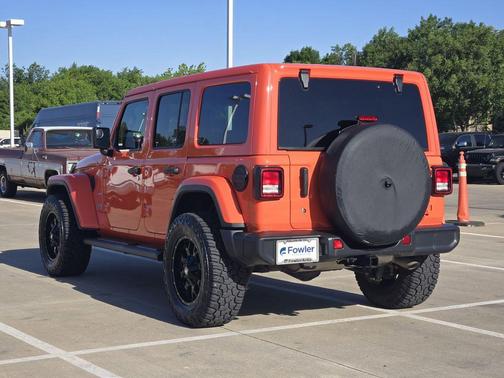 Punkn Metallic Clearcoat 2018 Jeep Wrangler Unlimited Sahara