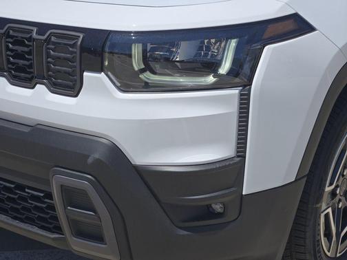 Bright White Clearcoat 2026 Jeep Cherokee Limited