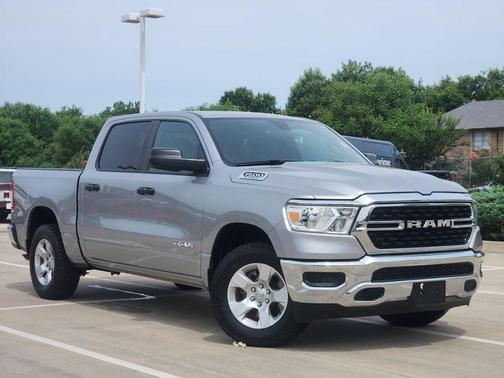 Billet Silver Metallic Clearcoat 2023 RAM 1500 Big Horn/Lone Star