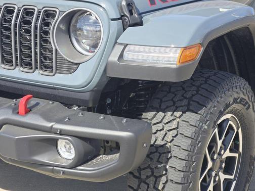 Anvil Clearcoat 2026 Jeep Gladiator Rubicon