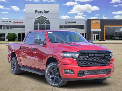 Molten Red Pearlcoat 2026 RAM 1500 Express