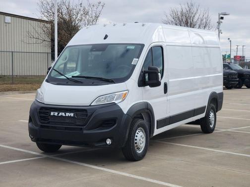 Bright White Clearcoat 2026 RAM ProMaster 2500 Tradesman
