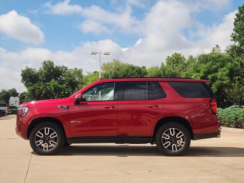 Volcanic Red Tintcoat 2024 GMC Yukon 4WD AT4