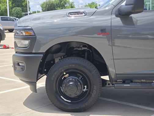 Ceramic Gray Clearcoat 2026 RAM 3500 Tradesman Crew Cab 4x4 8' Box