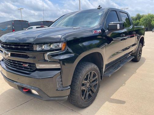 Black 2022 Chevrolet Silverado 1500 Limited LT Trail Boss