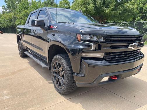 Black 2022 Chevrolet Silverado 1500 Limited LT Trail Boss