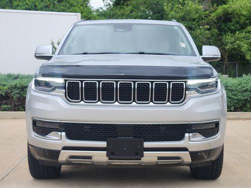 Silver Zynith 2022 Jeep Wagoneer Series III 4x4