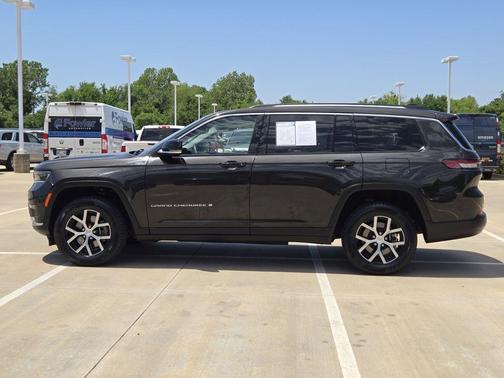 Rocky Mountain Pearlcoat 2023 Jeep Grand Cherokee L Limited