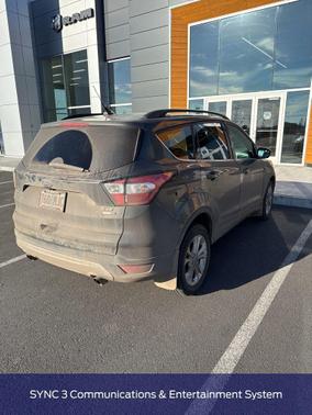 Magnetic 2018 Ford Escape SE