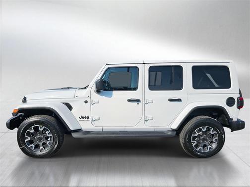 2025 Jeep Wrangler 4-Door Sahara 4x4